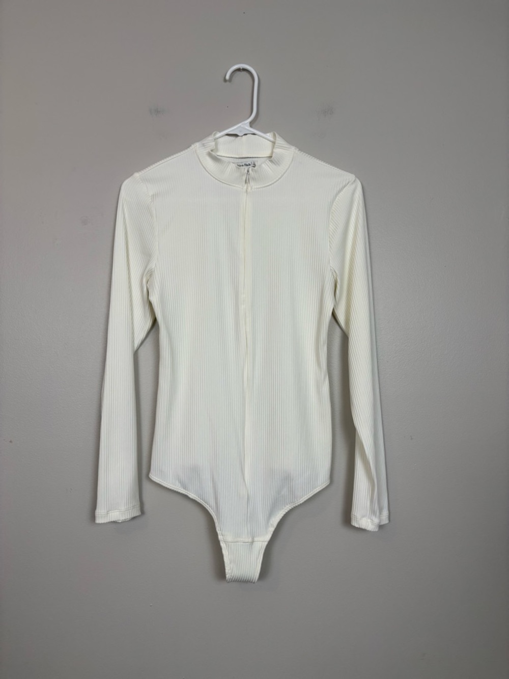 Abercrombie & Fitch Long Sleeve Zip Up Bodysuit Ribbed Off White Cream Lg